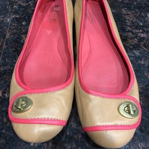 Coach flats tan and pink leather Sz 9M
